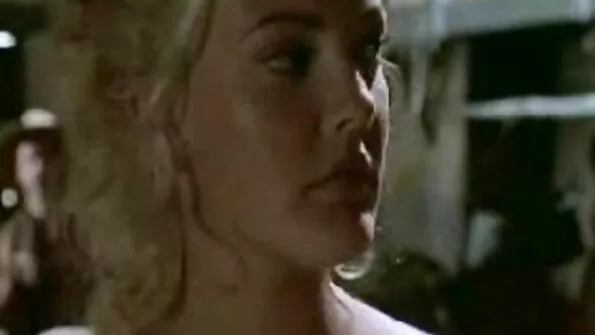 Під час тренування кавалер порно брат з сестрою насадив балерину на член