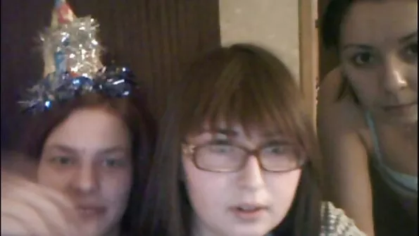 Приваблива дівчина покірно віддалася на кастингу. порно сестри