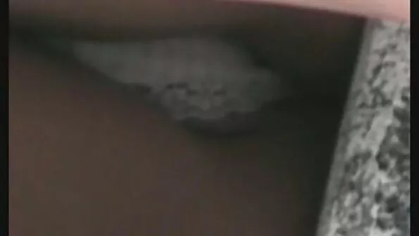 Лесбіянки відмінно секс с сестрою стимулюють свої статеві отвори