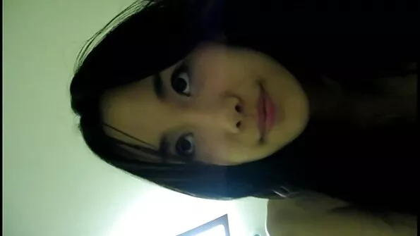 Хлопець при бабі трахнув незнайомку брат і сестра секс в парку і скінчив на неї.