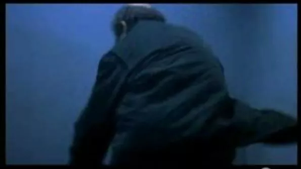 Худа молода sestra i brat porno навшпиньки смокче і підставляє писю.