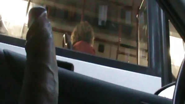 Хлопець великим фалосом трахнув вузьку секс сестри кицьку.