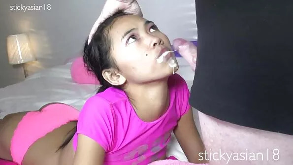 Жорстка ебля зі зрілою товстушкою в корсеті та панчохах. smotret porno brat i sestra