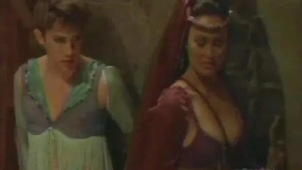 Хуястий негр відтрахав стару порно сестри і брата манду в кицьку.