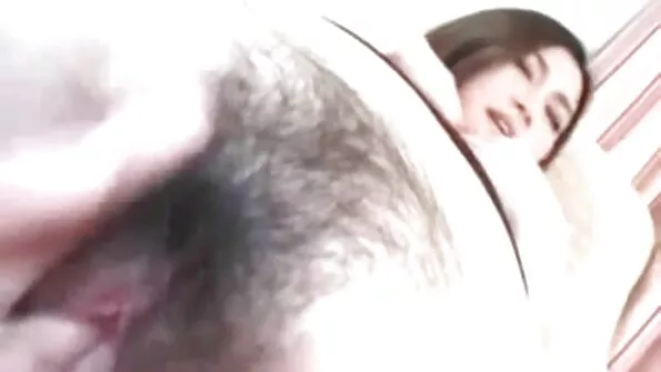 Гарненька дівчина трахнулася порно брата и сестри з дядьком подруги.