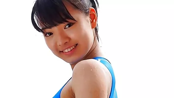 Спортивний кавалер розширює пенісом анальний отвір. секс відео брат і сестра