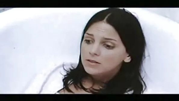 Збуджені бабусі порно сестри оттрахали чоловіка песдями.