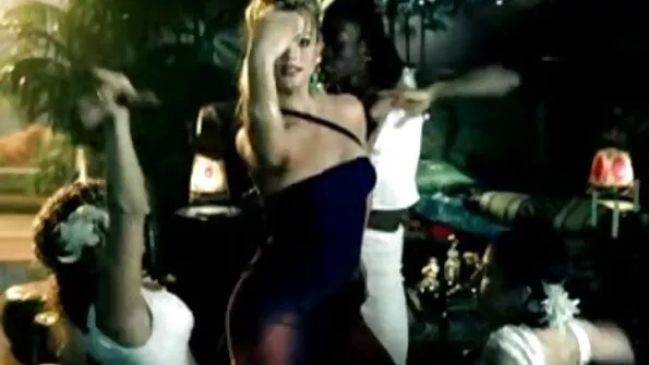 Хтивому фотографу блондинка секс між братом і сестрою віддається на кастингу.